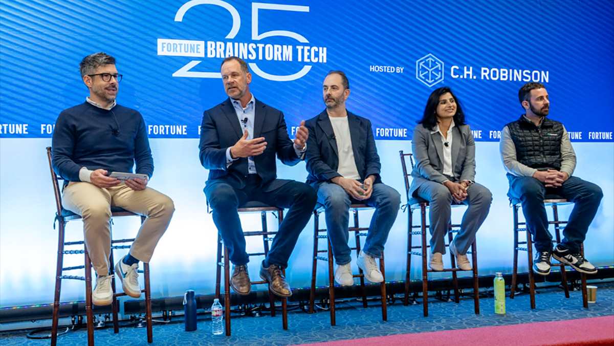 The Companies Winning with AI Aren’t Chasing It—They’re Owning It | C.H. Robinson